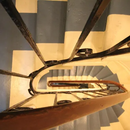 L'escapade Bordelaise - Cote Jardin Oda ve Kahvaltı