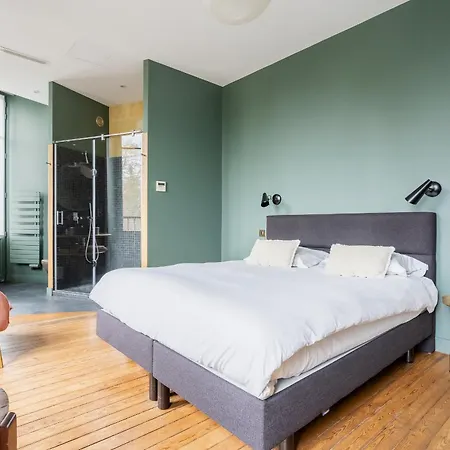 L'escapade Bordelaise - Cote Jardin Oda ve Kahvaltı