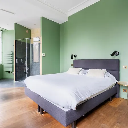 Oda ve Kahvaltı L'escapade Bordelaise - Cote Jardin 4*