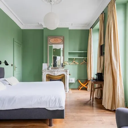 L'escapade Bordelaise - Cote Jardin Oda ve Kahvaltı Bordeaux