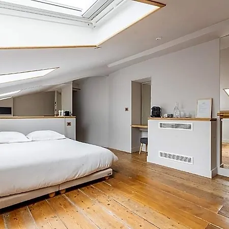 L'escapade Bordelaise - Cote Jardin 4*