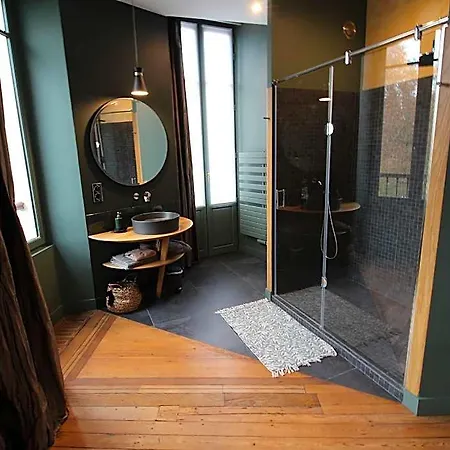 L'escapade Bordelaise - Cote Jardin Oda ve Kahvaltı 4*