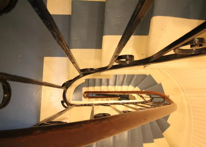 L'escapade Bordelaise - Cote Jardin Bed & Breakfast