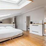 L'escapade Bordelaise - Cote Jardin فندق مبيت وإفطار 4*